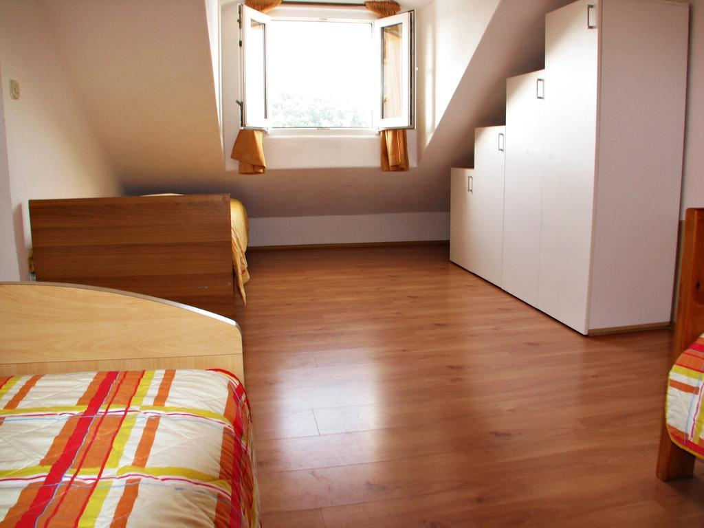 Apartment Martinic Pucisca Zimmer foto